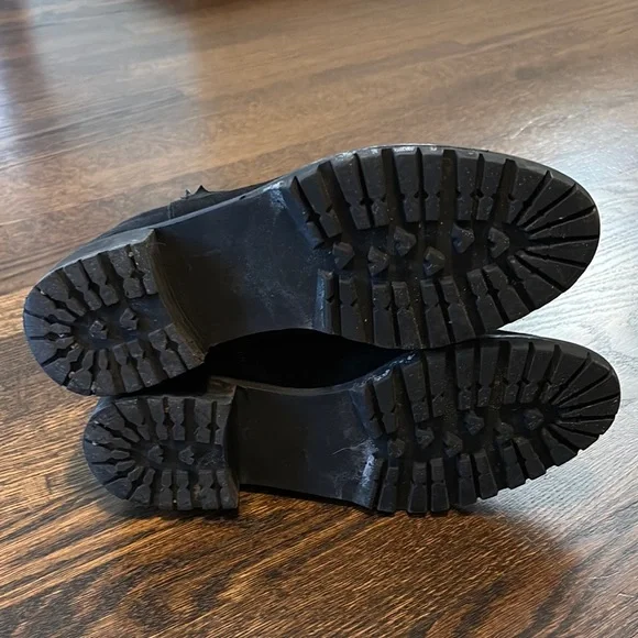 Stuart Weitzman Black Leather Ankle Boots - Picture 8 of 9